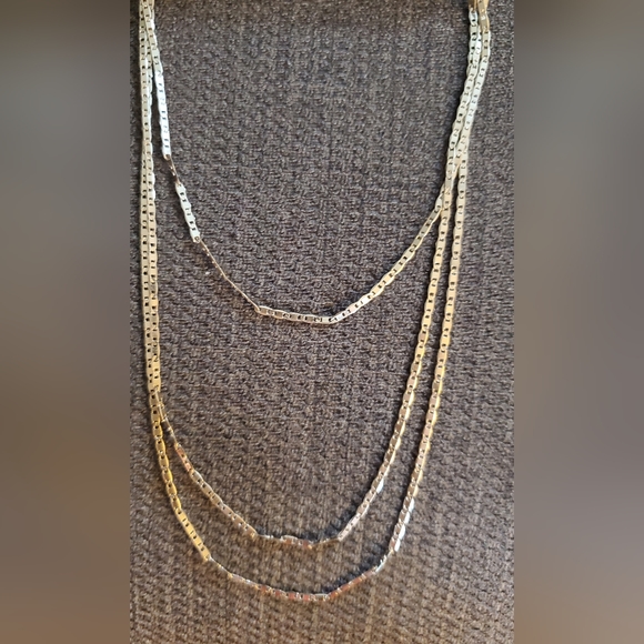 Universal Threads gold-tone layered necklace - Picture 2 of 4